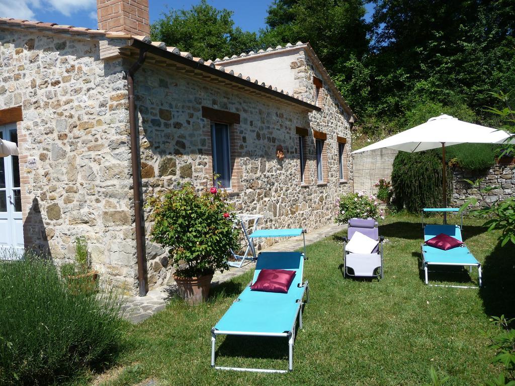Podere Sant'Angelo Roccalbegna Δωμάτιο φωτογραφία